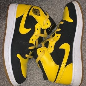 Jordan Retro 1 - Mid